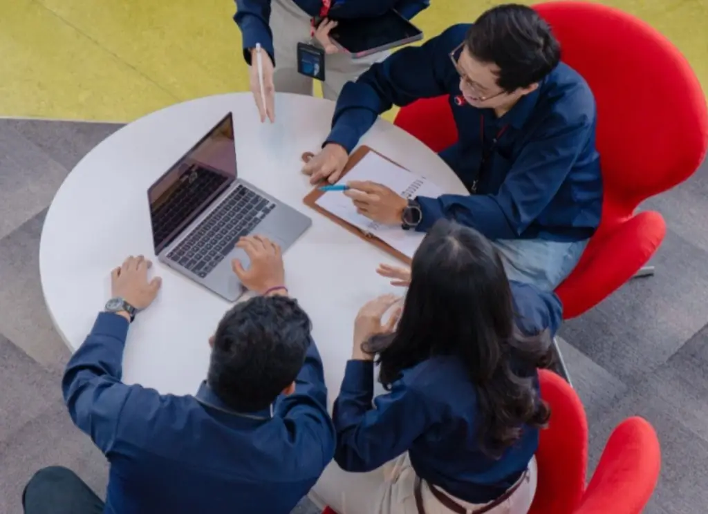 Telkom Luncurkan Program ESG 2024 sebagai Bagian Transformasi TelkomGroup